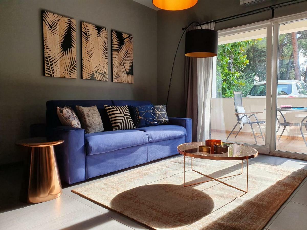 Magnolia - Modern Apartment Near City Center And Sea Porec Esterno foto